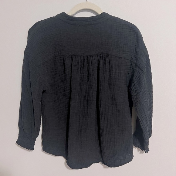 Evereve Eleanor Smocked Gauze Black Long Sleeve Top Blouse women’s XS - Picture 3 of 10